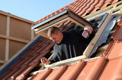 Pose de fenêtres de toit Velux à Thulay